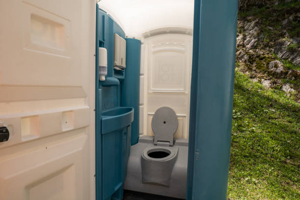 Portable Toilet Options We Offer in Selma, TX